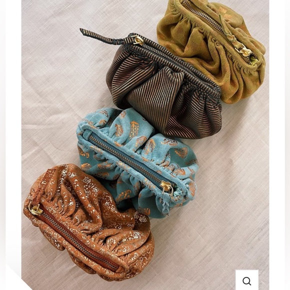 Brown and copper suede puff pouch cosmetic bag by Llani - Picture 3 of 10